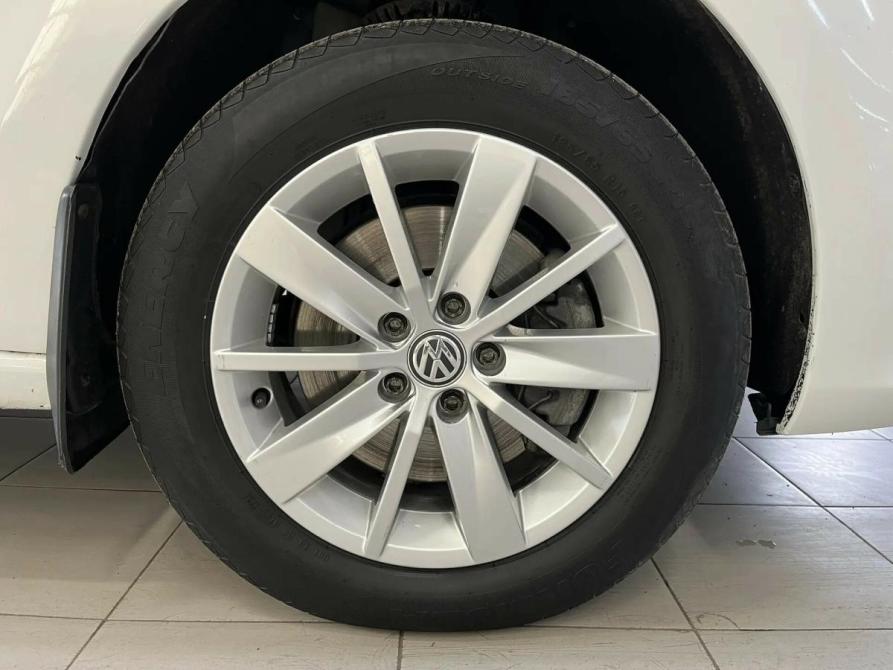 Volkswagen Polo V Рестайлинг Набережные Челны  - изображение 4