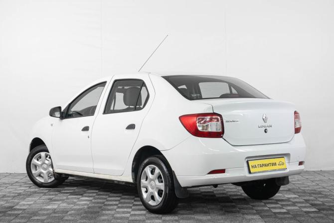 Renault Logan II с пробегом 2017 года, цена 599 000 рублей, 130000 км, седан, Автокод Объявления