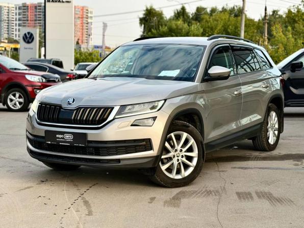 Skoda Kodiaq I с пробегом 2018 года, цена 2 351 000 рублей, 122984 км, внедорожник, Автокод Объявления