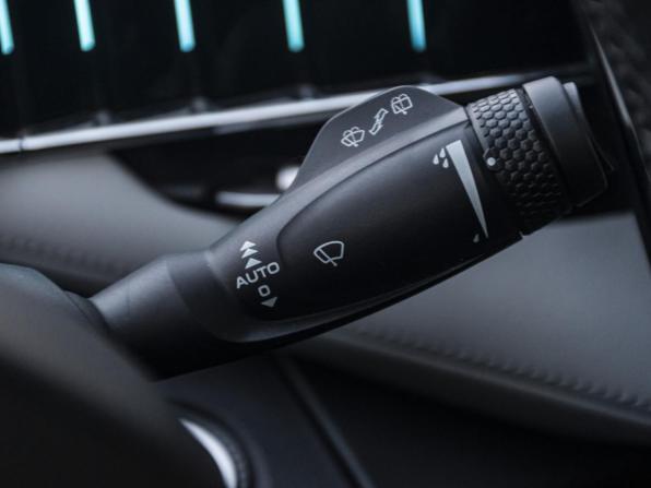 Geely Atlas II с пробегом 2024 года, цена 2 498 000 рублей, 63000 км, внедорожник, Автокод Объявления