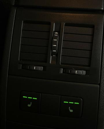 Skoda Octavia II (A5) Рестайлинг с пробегом 2012 года, цена 750 000 рублей, 252678 км, лифтбек, Автокод Объявления