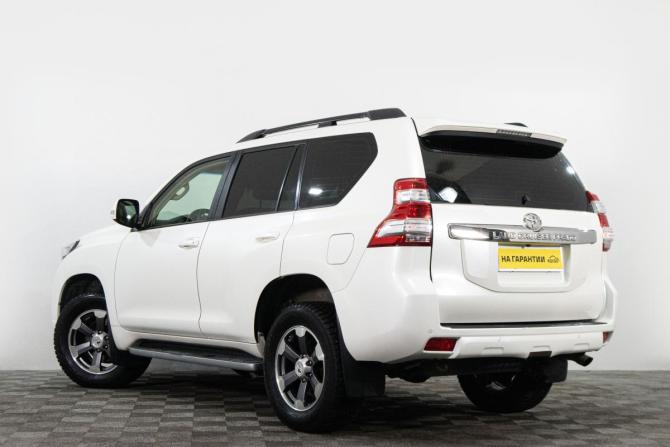 Toyota Land Cruiser Prado 150 Series Рестайлинг 1 с пробегом 2015 года, цена 4 109 000 рублей, 184000 км, внедорожник, Автокод Объявления