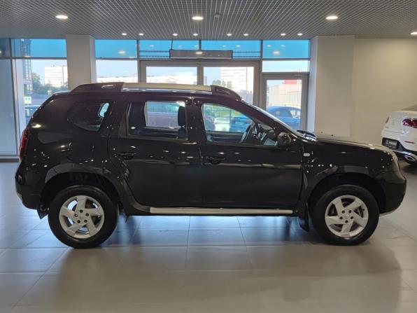 Renault Duster I Рестайлинг с пробегом 2017 года, цена 1 170 000 рублей, 137756 км, внедорожник, Автокод Объявления