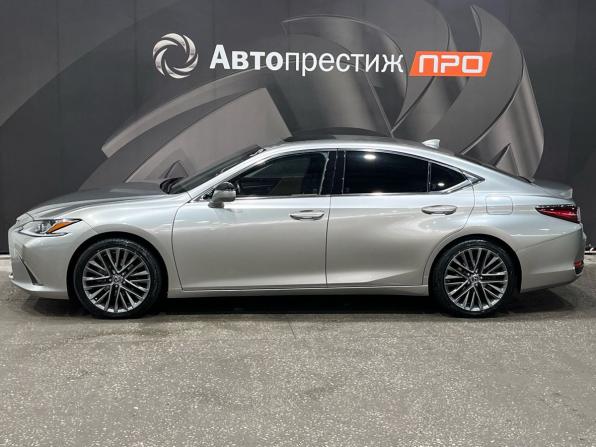 Lexus ES VII с пробегом 2018 года, цена 2 940 000 рублей, 152000 км, седан, Автокод Объявления