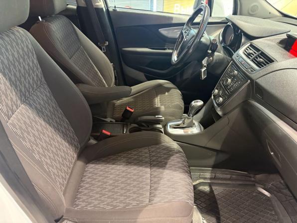 Opel Mokka I с пробегом 2013 года, цена 1 029 000 рублей, 180000 км, внедорожник, Автокод Объявления