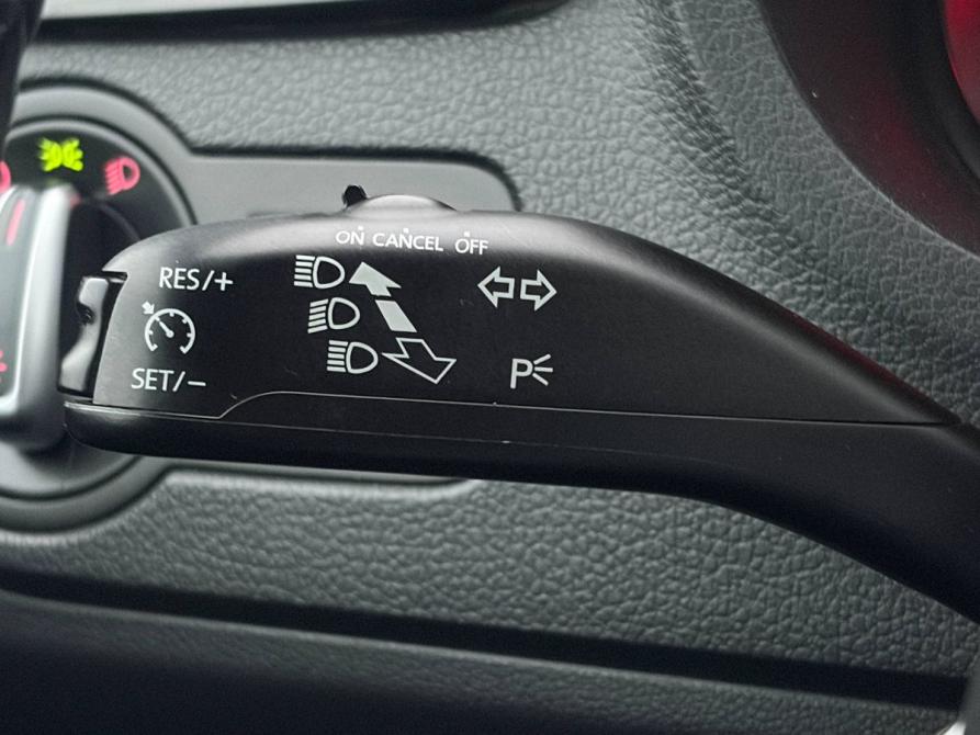 Volkswagen Polo V Рестайлинг Екатеринбург  - изображение 29