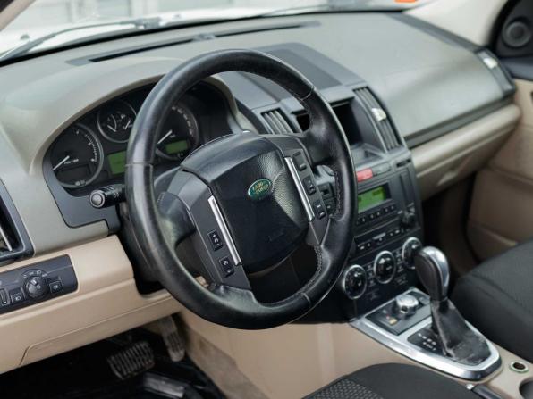 Land Rover Freelander II с пробегом 2009 года, цена 950 000 рублей, 210208 км, внедорожник, Автокод Объявления