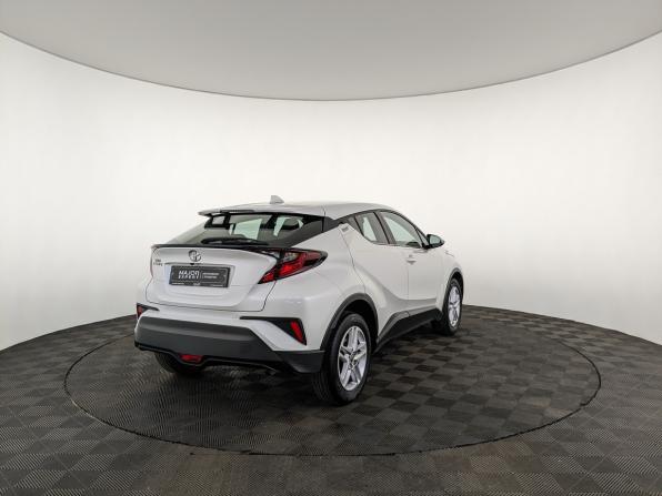 Toyota C-HR I Рестайлинг с пробегом 2021 года, цена 2 740 000 рублей, 54712 км, внедорожник, Автокод Объявления