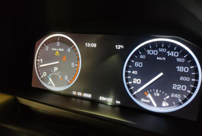 Land Rover Range Rover III Рестайлинг 2 с пробегом 2010 года, цена 1 800 000 рублей, 234126 км, внедорожник, Автокод Объявления