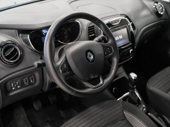 Renault Kaptur I с пробегом 2017 года, цена 1 650 000 рублей, 96613 км, внедорожник, Автокод Объявления