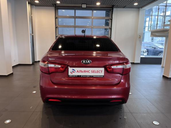 Kia Rio III с пробегом 2013 года, цена 720 000 рублей, 235360 км, седан, Автокод Объявления