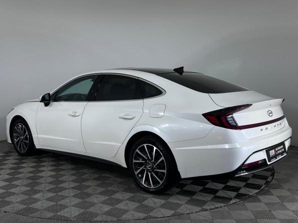 Hyundai Sonata VIII (DN8) с пробегом 2022 года, цена 2 097 000 рублей, 252200 км, седан, Автокод Объявления
