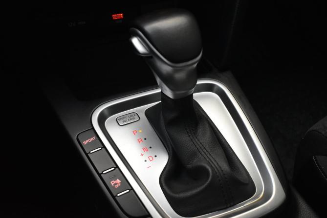 Kia Ceed III с пробегом 2021 года, цена 1 820 000 рублей, 126325 км, универсал, Автокод Объявления
