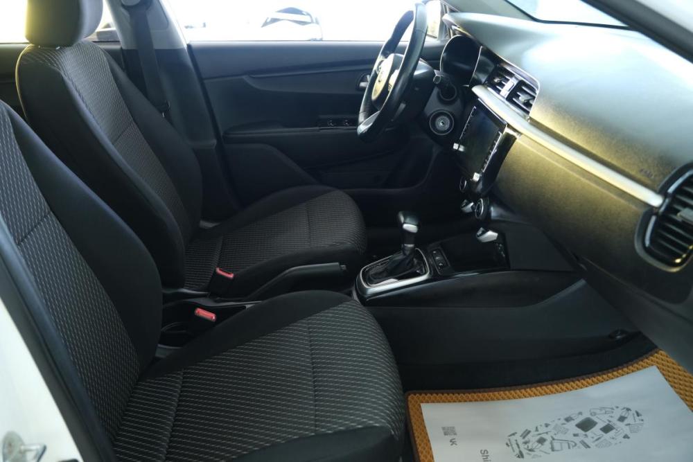Kia Rio IV Омск  - изображение 19