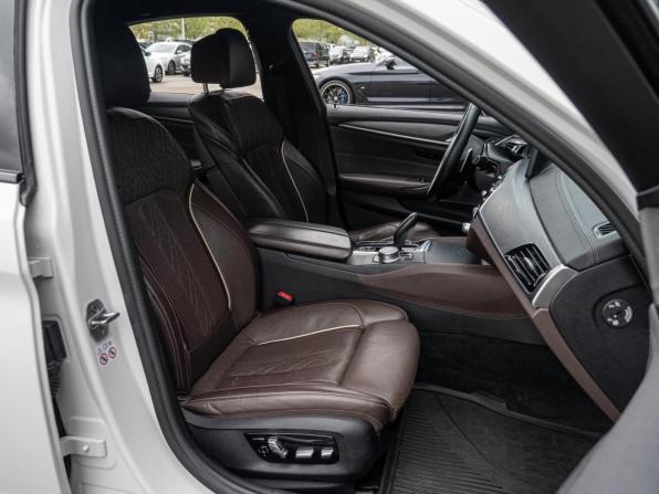 BMW 5 серии VII (G30/G31/G38) Рестайлинг с пробегом 2020 года, цена 4 500 000 рублей, 156227 км, седан, Автокод Объявления