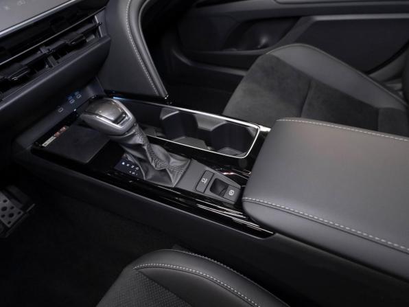 Toyota Camry IX (XV80) China Market с пробегом 2026 года, цена 4 400 000 рублей, 19 км, седан, Автокод Объявления