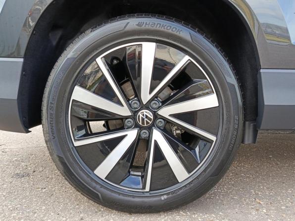 Volkswagen Tharu I Рестайлинг с пробегом 2024 года, цена 3 350 000 рублей, 40 км, внедорожник, Автокод Объявления