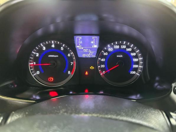 Hyundai Solaris I Рестайлинг с пробегом 2016 года, цена 741 600 рублей, 184273 км, седан, Автокод Объявления