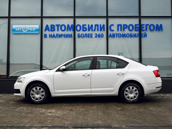 Skoda Octavia III (A7) с пробегом 2017 года, цена 1 415 000 рублей, 137990 км, лифтбек, Автокод Объявления