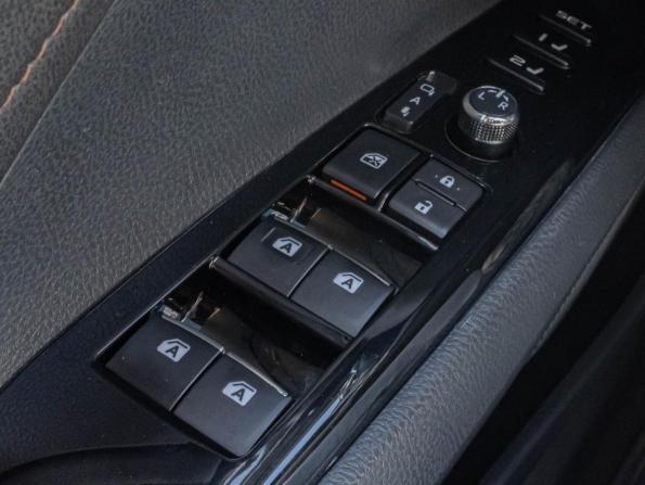 Toyota Camry VIII (XV70) с пробегом 2019 года, цена 3 370 000 рублей, 92045 км, седан, Автокод Объявления