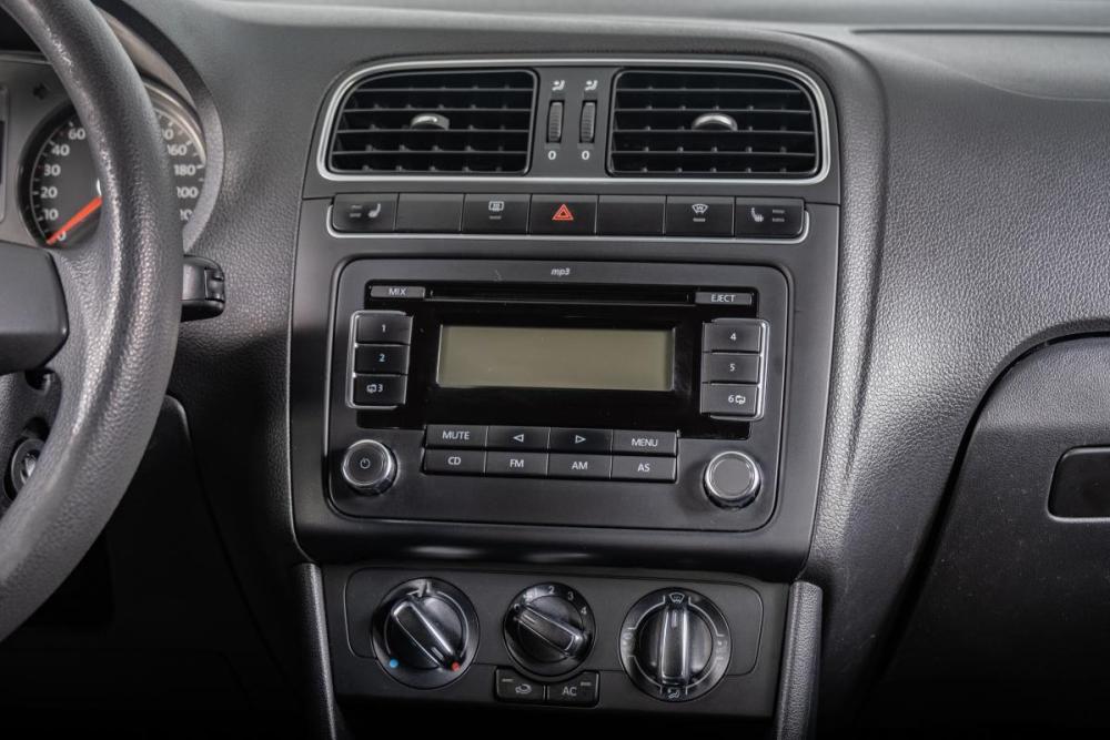 Volkswagen Polo V Томск  - изображение 12