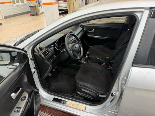Kia Rio III Рестайлинг с пробегом 2017 года, цена 998 000 рублей, 193469 км, седан, Автокод Объявления