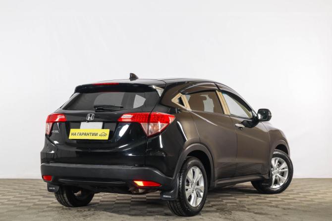 Honda Vezel I с пробегом 2014 года, цена 1 499 000 рублей, 117759 км, внедорожник, Автокод Объявления