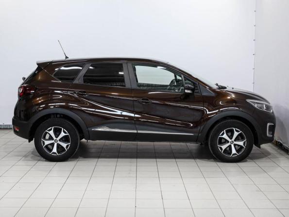 Renault Kaptur I с пробегом 2018 года, цена 1 719 000 рублей, 57158 км, внедорожник, Автокод Объявления