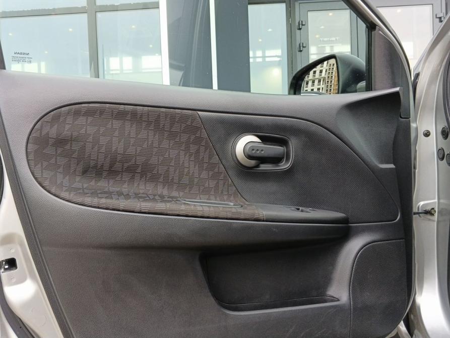 Nissan Note I Москва  - изображение 10