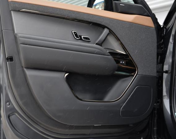 Land Rover Range Rover Sport III с пробегом 2023 года, цена 17 500 000 рублей, 31491 км, внедорожник, Автокод Объявления