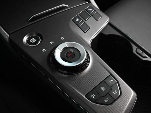 Kia Sportage V Рестайлинг с пробегом 2026 года, цена 4 099 000 рублей, 69 км, внедорожник, Автокод Объявления
