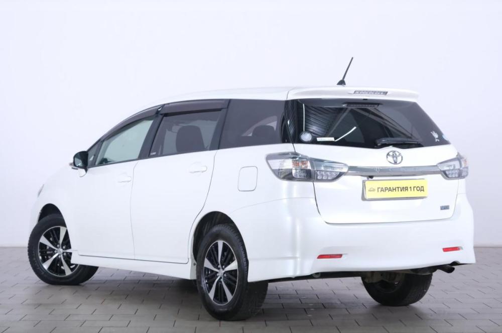 Toyota Wish II Рестайлинг Омск  - изображение 5