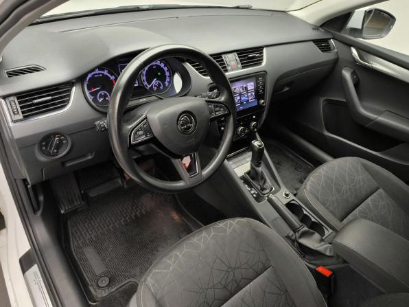 Skoda Octavia III (A7) Рестайлинг с пробегом 2018 года, цена 1 469 000 рублей, 164667 км, лифтбек, Автокод Объявления