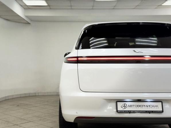 Li Auto (Lixiang) L7 I с пробегом 2023 года, цена 5 580 000 рублей, 48160 км, внедорожник, Автокод Объявления