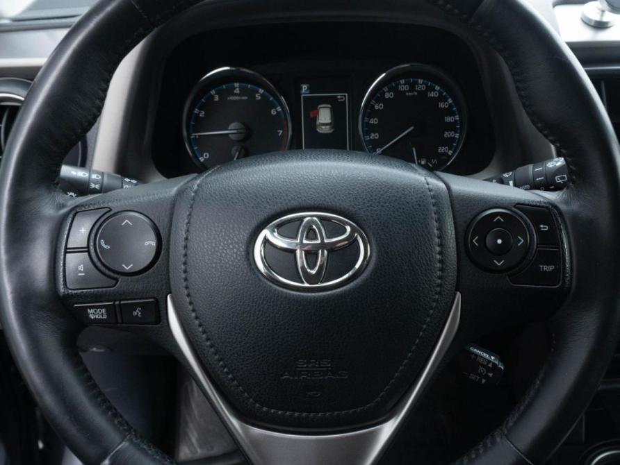 Toyota RAV4 IV (XA40) Рестайлинг Улан-Удэ  - изображение 21