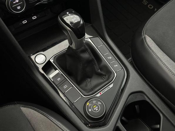 Volkswagen Taos I с пробегом 2021 года, цена 2 515 000 рублей, 90035 км, внедорожник, Автокод Объявления
