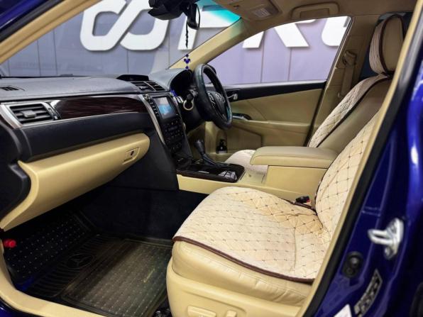 Toyota Camry VII (XV50) Рестайлинг с пробегом 2015 года, цена 2 269 000 рублей, 225000 км, седан, Автокод Объявления