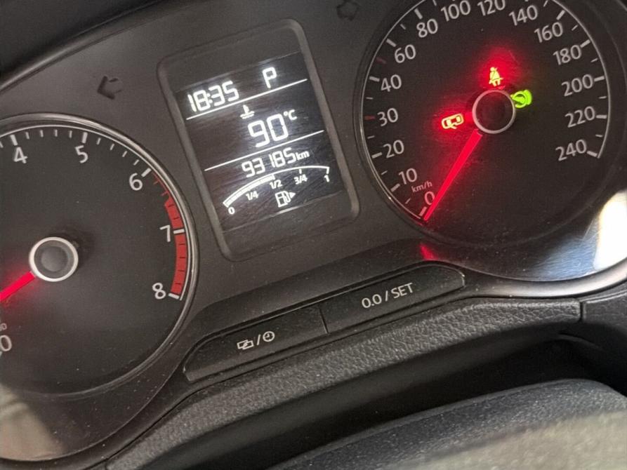 Volkswagen Polo V Рестайлинг Санкт-Петербург  - изображение 1