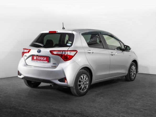 Toyota Vitz III (XP130) Рестайлинг 2 с пробегом 2017 года, цена 1 020 500 рублей, 140586 км, хэтчбек, Автокод Объявления