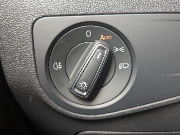 Volkswagen Tiguan II Рестайлинг с пробегом 2021 года, цена 2 645 000 рублей, 71767 км, внедорожник, Автокод Объявления