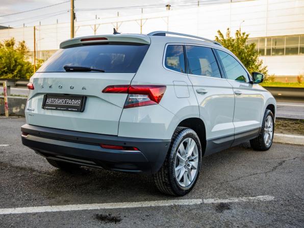 Skoda Karoq I с пробегом 2022 года, цена 2 748 000 рублей, 76406 км, внедорожник, Автокод Объявления