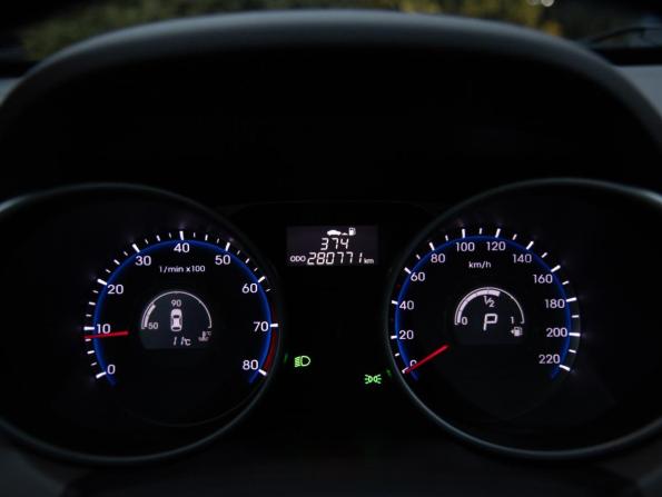 Hyundai ix35 I Рестайлинг с пробегом 2014 года, цена 1 228 000 рублей, 280305 км, внедорожник, Автокод Объявления