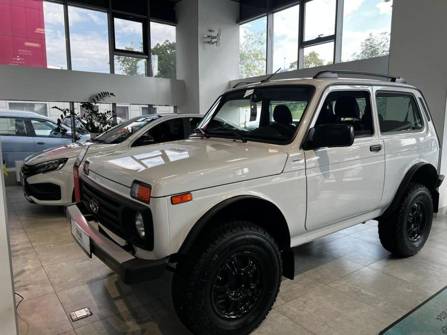 Lada (ВАЗ) Niva Legend Москва  - изображение 1