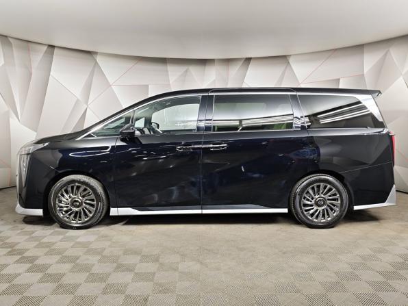 GAC M8 с пробегом 2023 года, цена 4 150 000 рублей, 45326 км, минивэн, Автокод Объявления