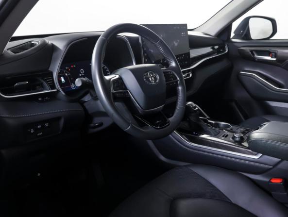 Toyota Highlander IV (XU70) с пробегом 2025 года, цена 4 990 000 рублей, 11129 км, внедорожник, Автокод Объявления