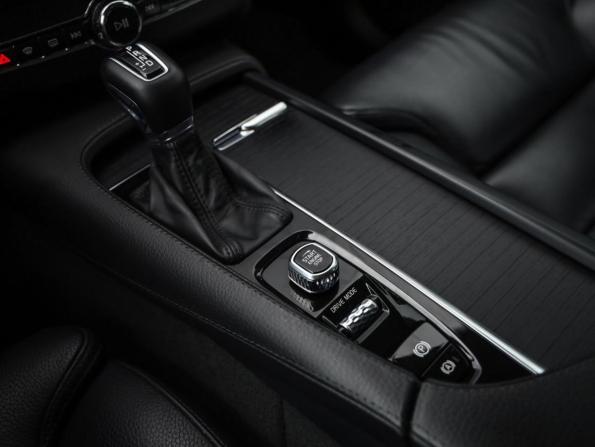 Volvo XC90 II Рестайлинг 1 с пробегом 2020 года, цена 4 199 000 рублей, 128170 км, внедорожник, Автокод Объявления