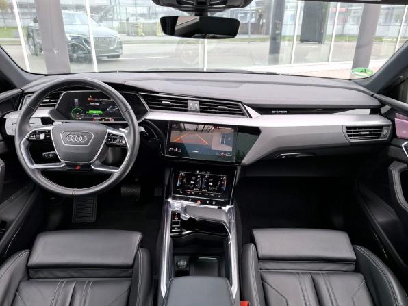Audi e-tron I с пробегом 2020 года, цена 4 800 000 рублей, 22342 км, внедорожник, Автокод Объявления