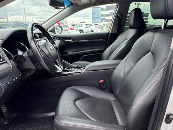 Toyota Camry VIII (XV70) с пробегом 2019 года, цена 2 900 000 рублей, 107520 км, седан, Автокод Объявления