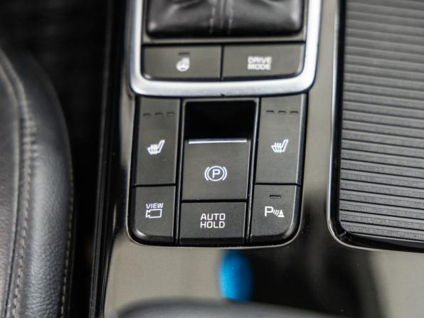 Kia Optima IV Рестайлинг с пробегом 2019 года, цена 1 898 000 рублей, 159747 км, седан, Автокод Объявления