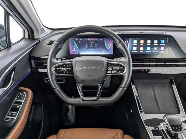 Omoda C5 I с пробегом 2023 года, цена 1 900 000 рублей, 33846 км, внедорожник, Автокод Объявления